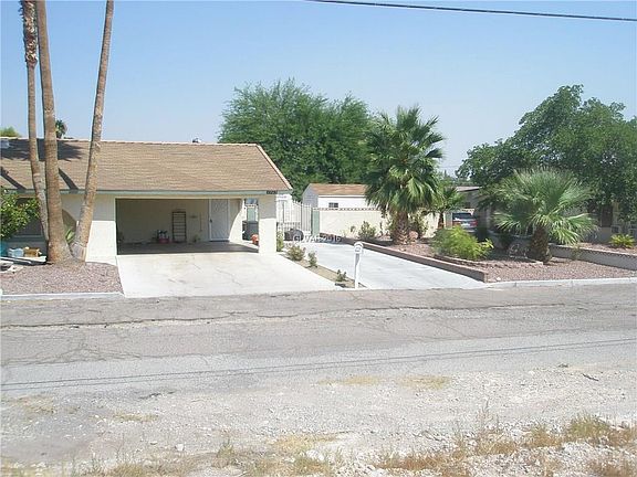 3rd image of 1965 Leonard Ln
