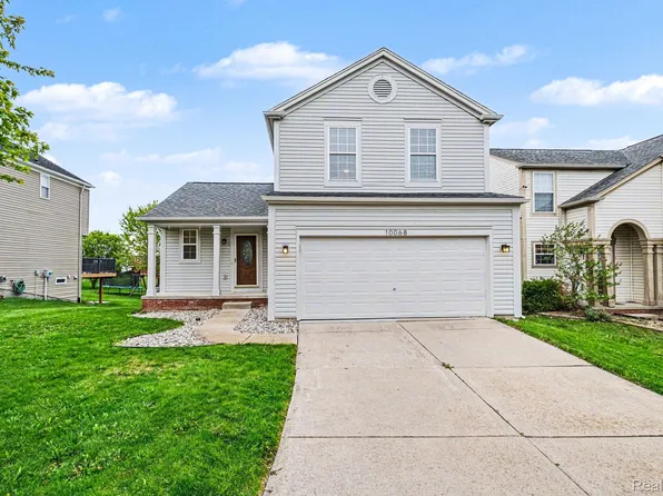 10068 Scenic Ridge Blvd, Holly, MI 48442