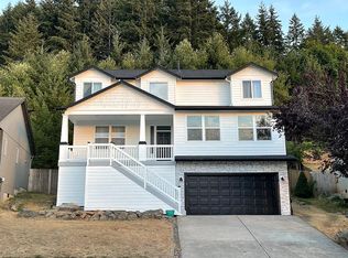 3228 NW Pacific Rim Dr, Camas, WA 98607