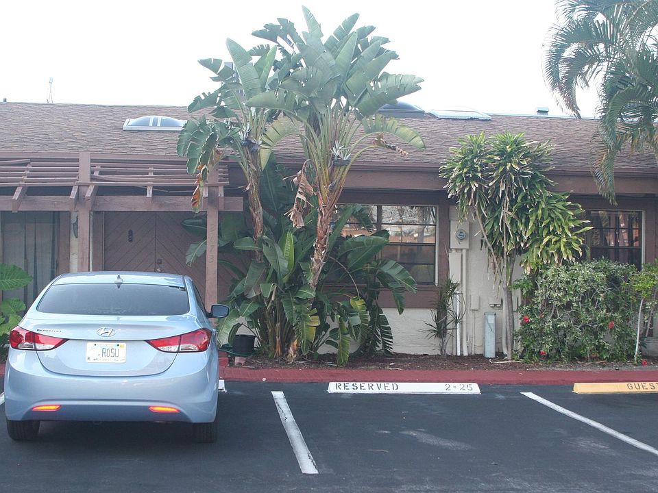 1st image of 2673 S Parkview Dr