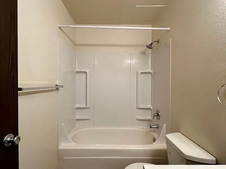 105 W Fremont Ave — Photo 10