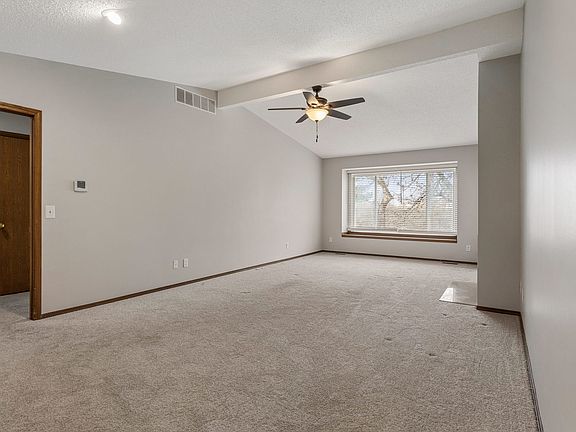 5th image of 413 Irvine Rd #413