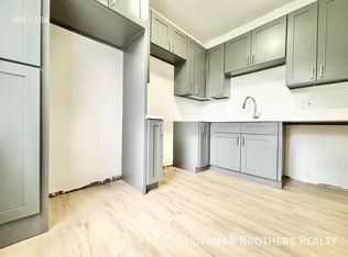 243 N Kenmore Ave #100, Los Angeles, CA 90004