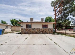 11017 Santa Ana St, Lamont, CA 93241