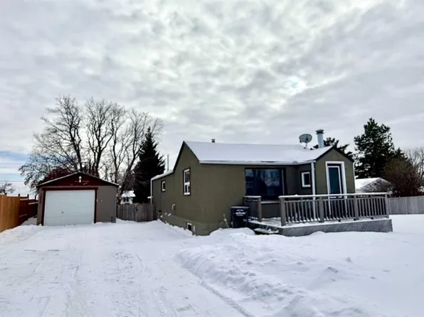 1033 S 16th Ave, Wainwright, AB T9W 1K3