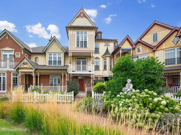 4173 Royal Mews Cir, Naperville, IL 60564