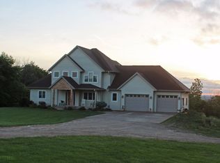 1810 Highway 76 N, Waukon, IA 52172