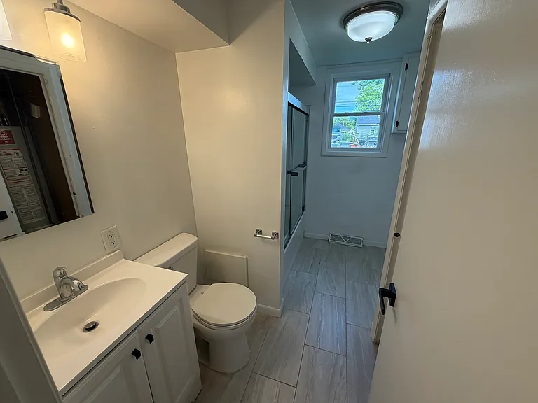 2150 Central Ave — Photo 5