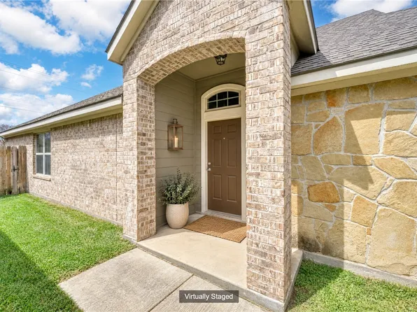 3806 Snowdance Ct, College Station, TX 77845