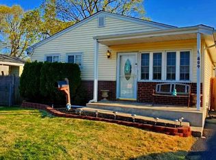 854 Woodlane Rd, Mount Holly, NJ 08060