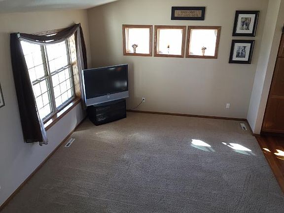 4th image of 6735 Black Spruce St