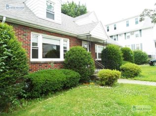 23 Harris St, Belmont, MA 02478