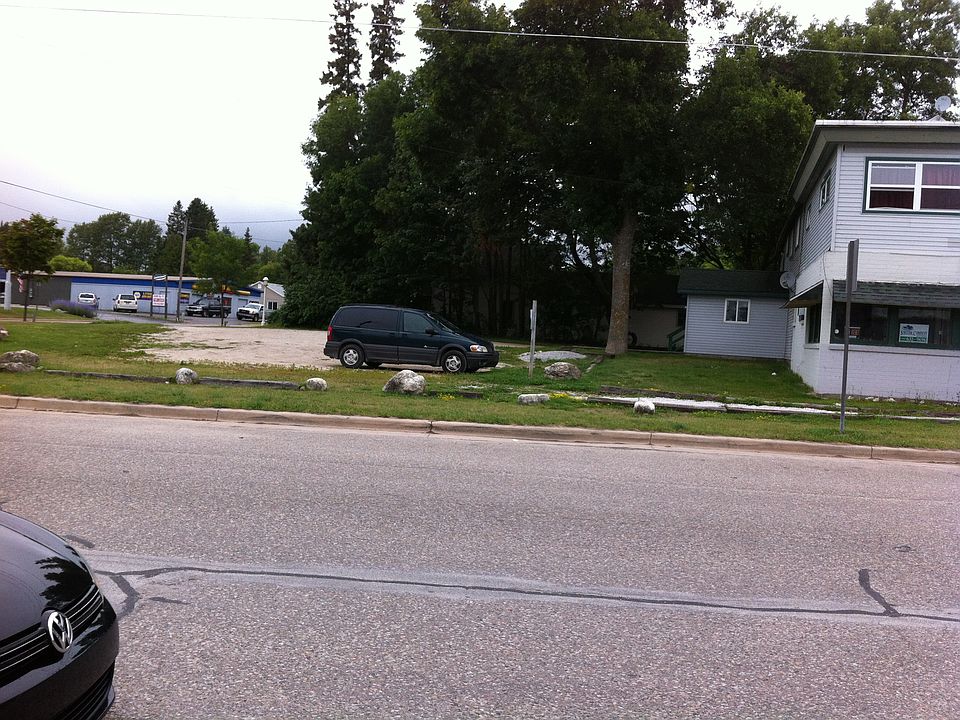 2nd image of 33 E Hodeck