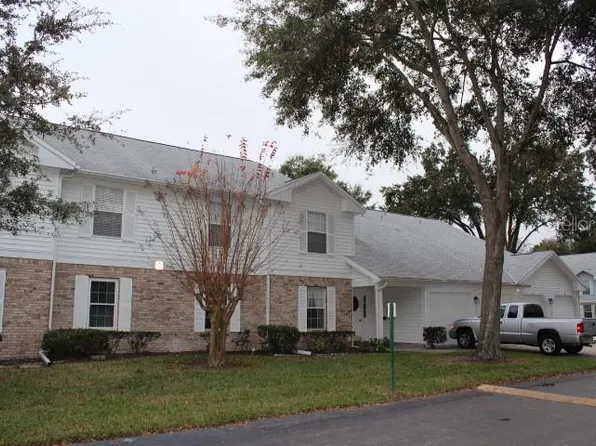 5266 Whitstable Way APT 8, Orlando, FL 32812
