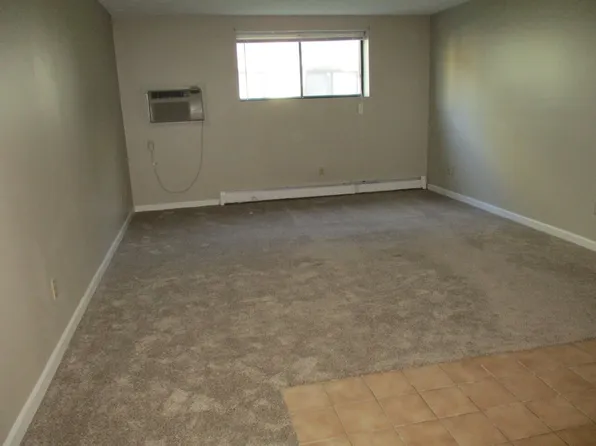 Newbury Apartment Homes, 116 Newbury Hollow Ln #118-04, Syracuse, NY 13210