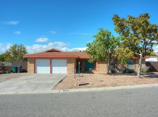 429 Sandstone Dr NE, Rio Rancho, NM 87124