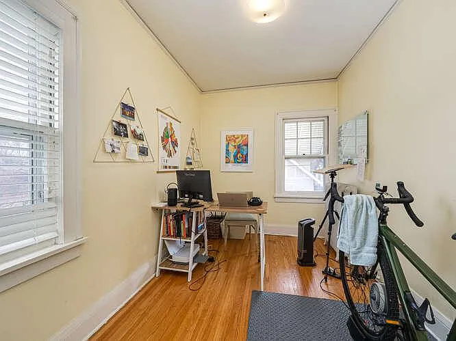 4404 Aldrich Ave S #UPPER — Photo 13
