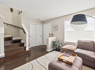 149 SW Elgin Gdns SE, Calgary, AB T2Z4T6