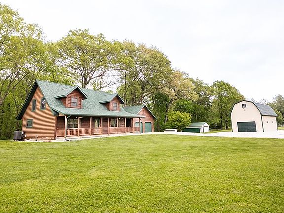 2nd image of 1317 Simmons Rd
