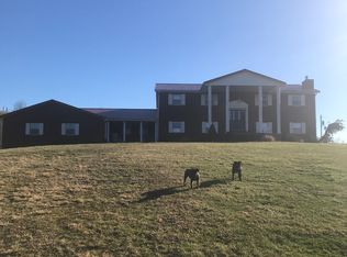 2689 Turkey Fork Rd, Sandyville, WV 25275