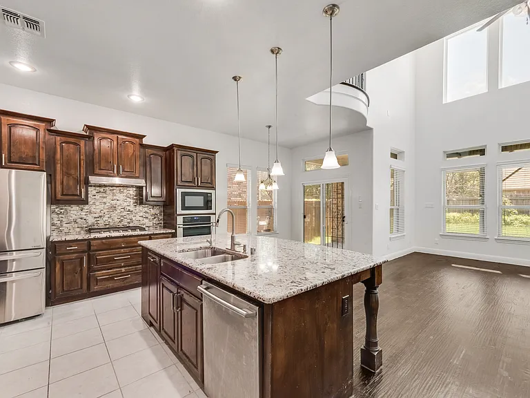 10409 Jackson Hole Ln — Photo 15