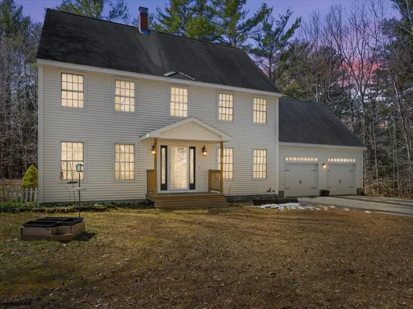 44 Thunder Road, North Yarmouth, ME 04097