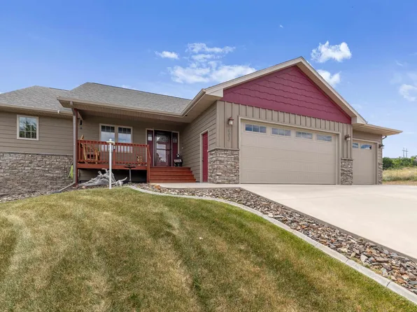 603 Conestoga Ct, Rapid City, SD 57701