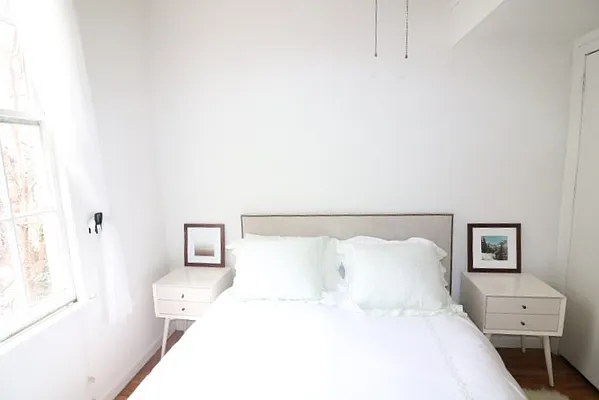 Rented by Oxford Property Group | media 10