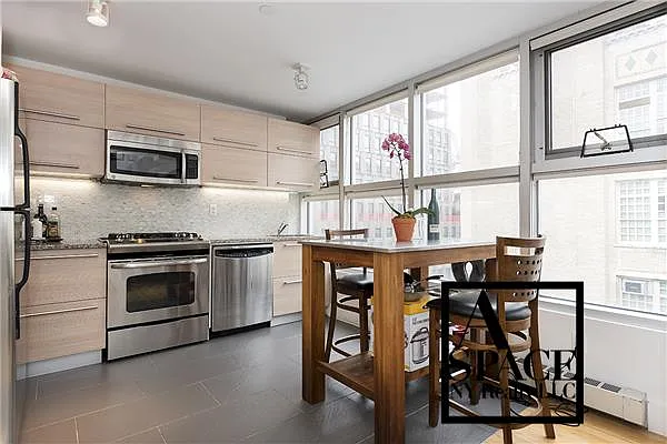 Rented by A Space Realty NY LLC | media 14