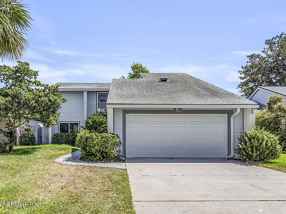 3rd image of 2410 BRITTANY Court