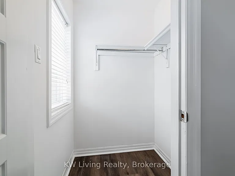 70 Plains Rd E #18 — Photo 27