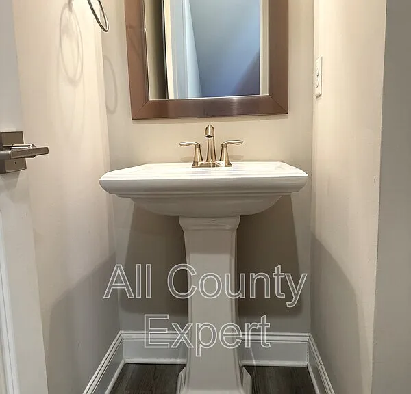 1529 Huntwood Ct — Photo 20
