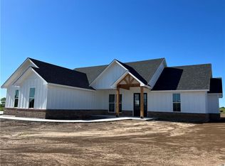 41912 Hazel Dell Rd, Shawnee, OK 74804