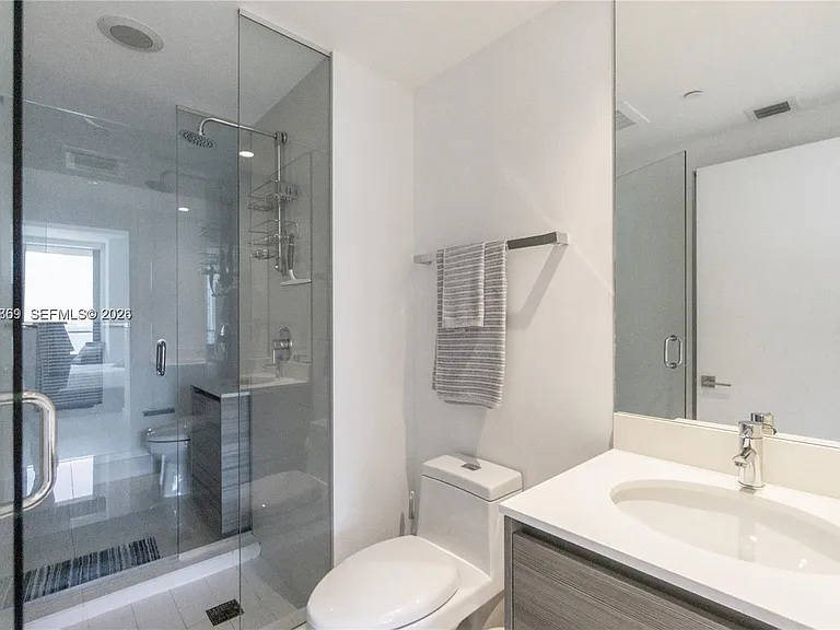 121 NE 34th St #2706 — Photo 14