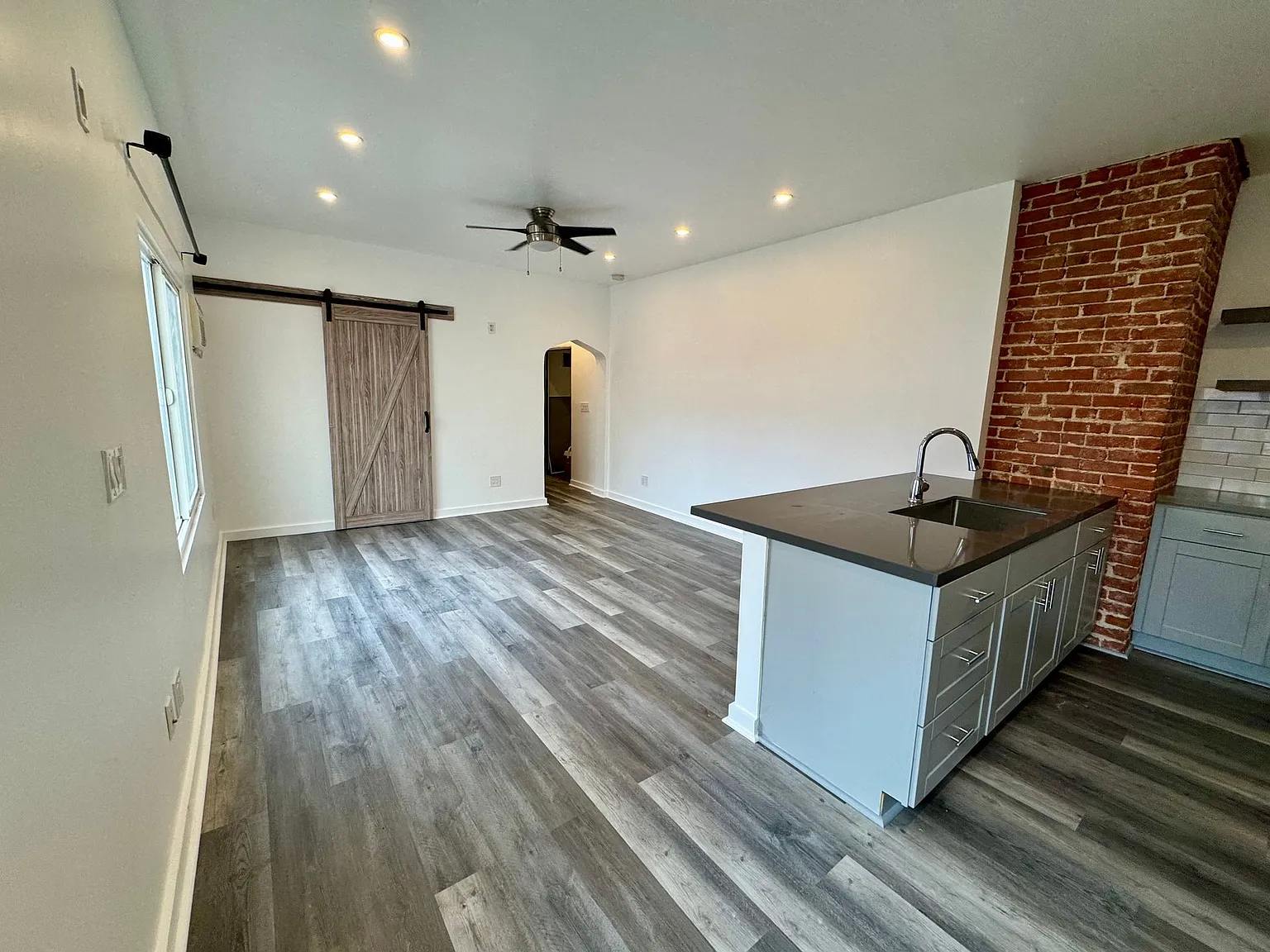 823 N. Gower — Photo 4