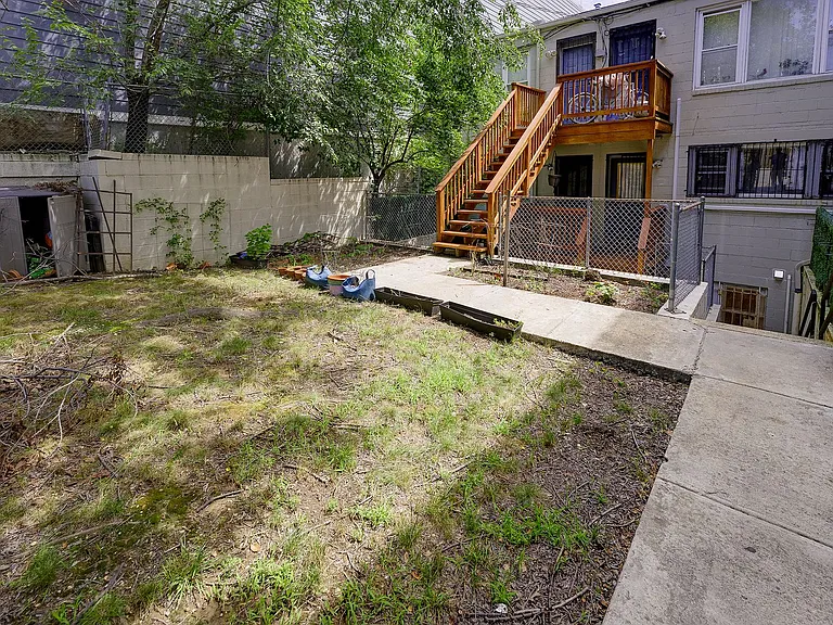 1932 3rd St NE #102 — Photo 42