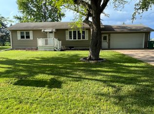 731 Dryden St, Stratford, IA 50249
