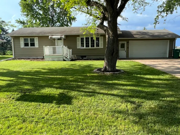 731 Dryden St, Stratford, IA 50249