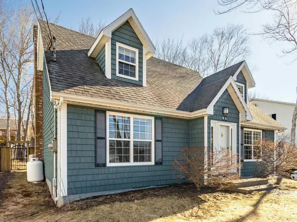 94 Cottagedale Cres, Sydney, NS B1P 6T8