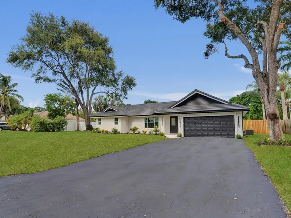 2009 SW 36TH Avenue, Delray Beach, FL 33445