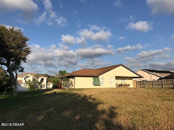 2nd image of 11 Sand Dollar Dr