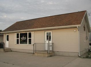 110 Rainbow, rowley, IA 52329