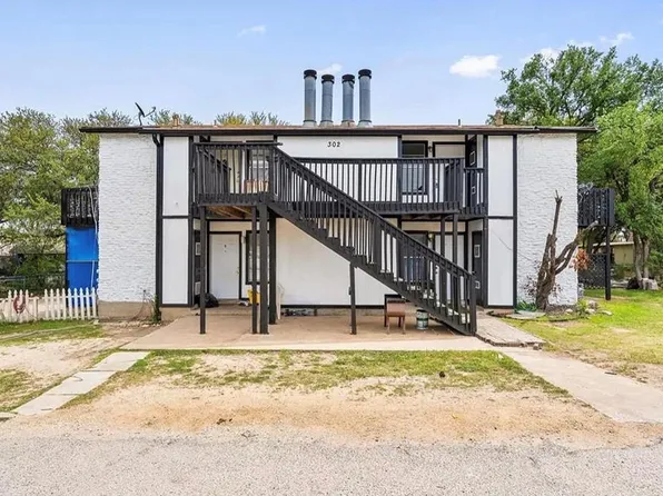 302 Hedgewood Dr, Georgetown, TX 78628