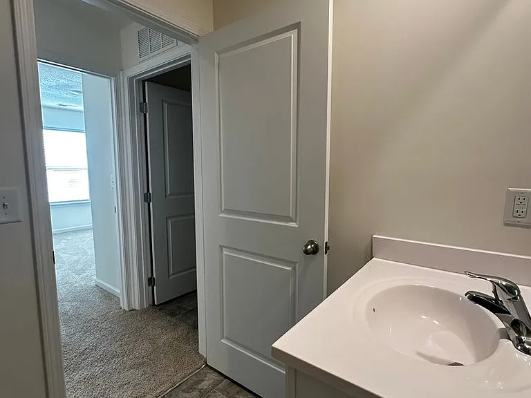 3113 Berna Way — Photo 44