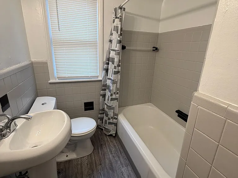 10030 Abington Ave — Photo 12