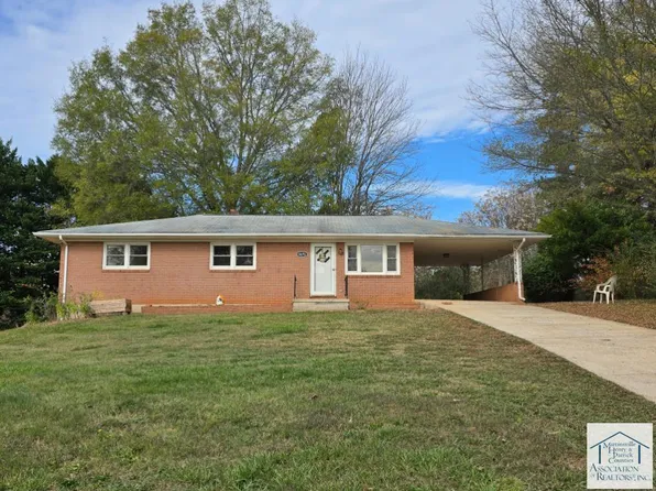 9171 Chatham Rd, Martinsville, VA 24112