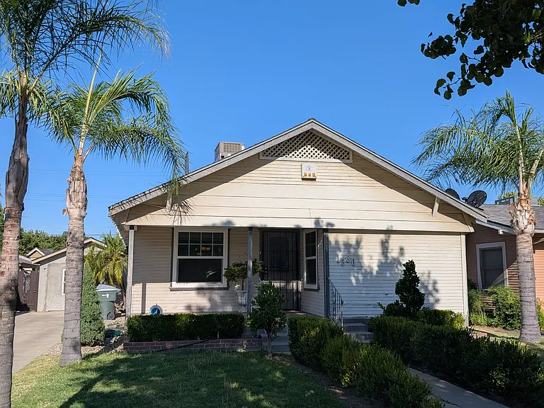 1330 N Arthur Ave — Photo 25