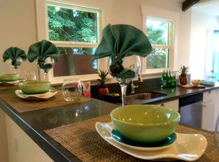 10647 Russett Ave, Sunland, CA 91040