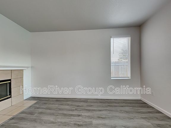 4th image of 9595 Crisswell Dr