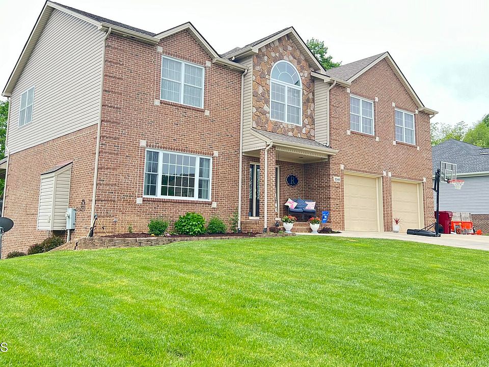 1st image of 1160 Broad Leaf Dr